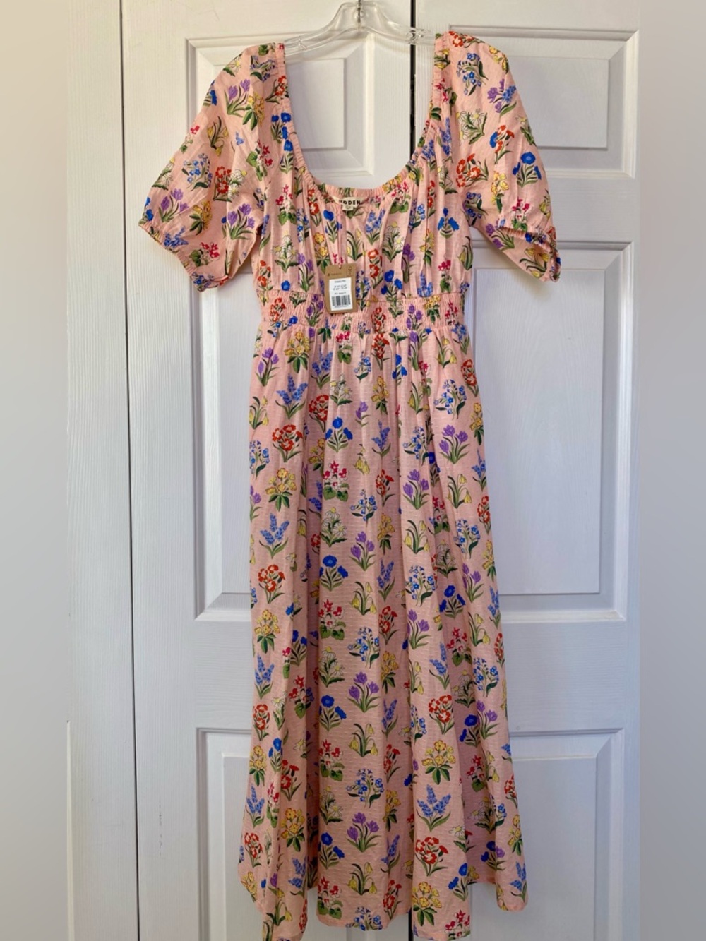 NWT Boden Floral Pink Puff Sleeve Smocked Midi Dress